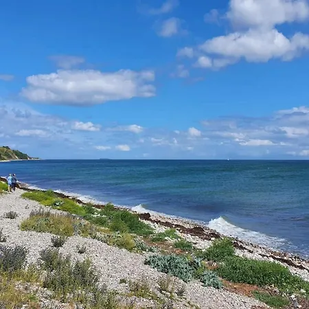 6 Person In Dom wakacyjny Knebel