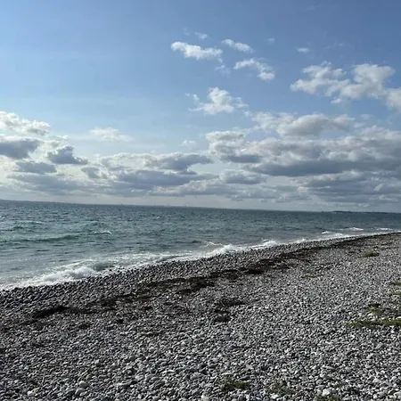 6 Person In Dom wakacyjny Knebel